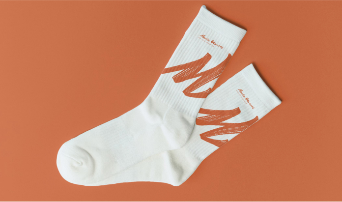 Marta Nutició esportiva mockup calcetines