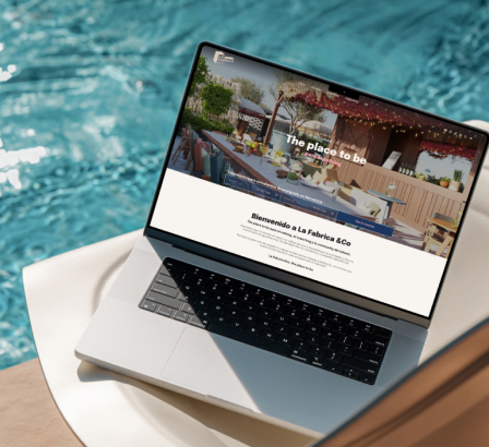 La fabrica &Co libro web desktop mockup